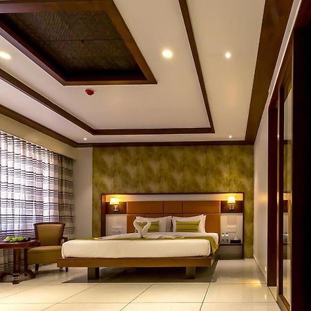 Hotel The Fern Residency Vijayapura à Bijāpur Extérieur photo