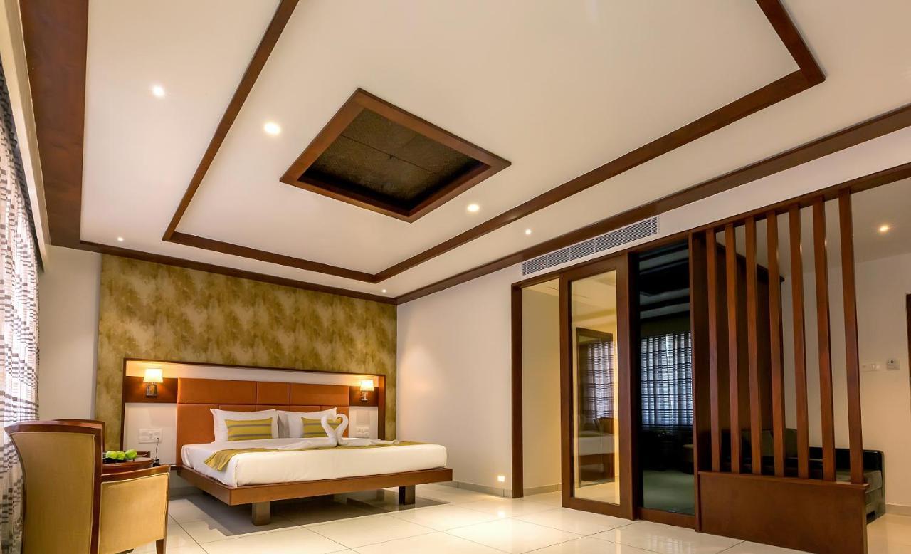 Hotel The Fern Residency Vijayapura à Bijāpur Extérieur photo